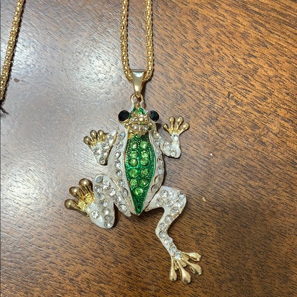 Jewelry - NEW Crystal Frog Prince Necklace